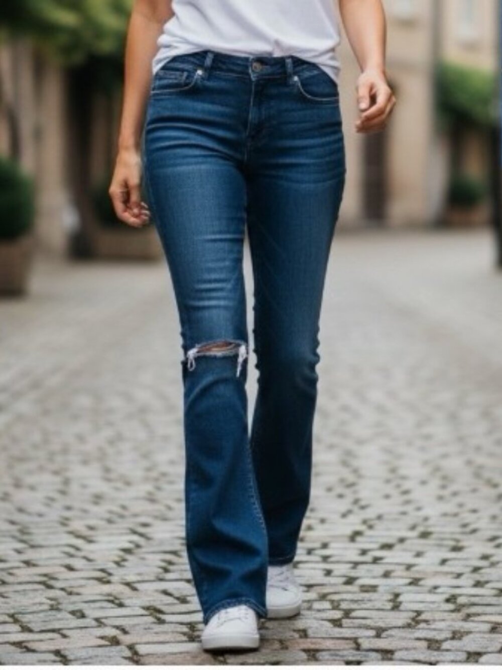 Hudson Beth Baby Bootcut Jeans 26 Mid Low Rise Y2K Flap Pocket Distressed USA